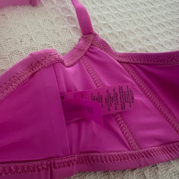 Skims Signature swim corset bikini top neon orchid - Picture 3 of 5